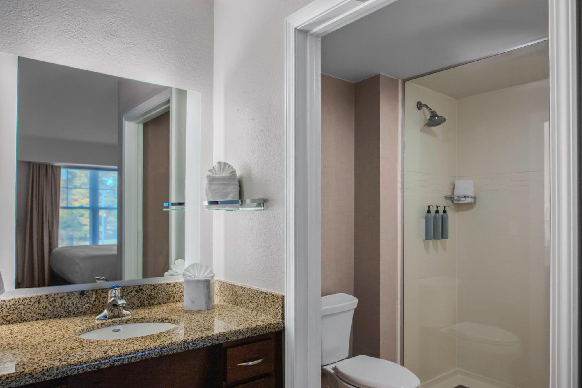 Residence Inn By Marriott Yonkers Westchester County Екстер'єр фото