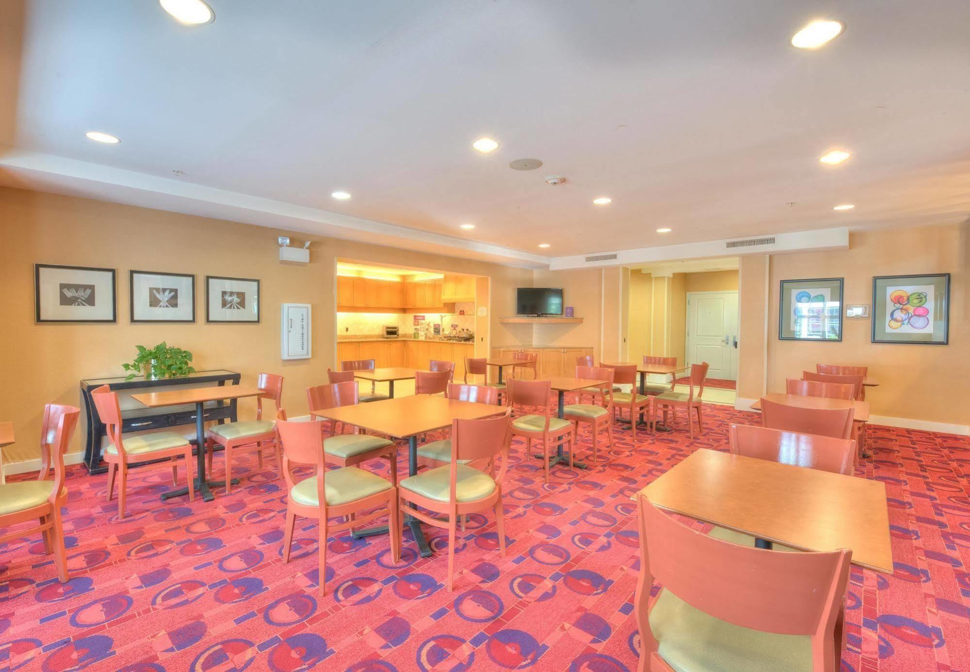 Residence Inn By Marriott Yonkers Westchester County Екстер'єр фото